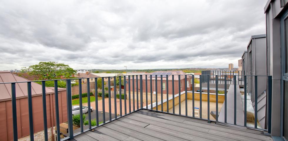 			2 Bedroom, 1 bath, 1 reception Apartment			 Oxgate Farm Works, CRICKLEWOOD